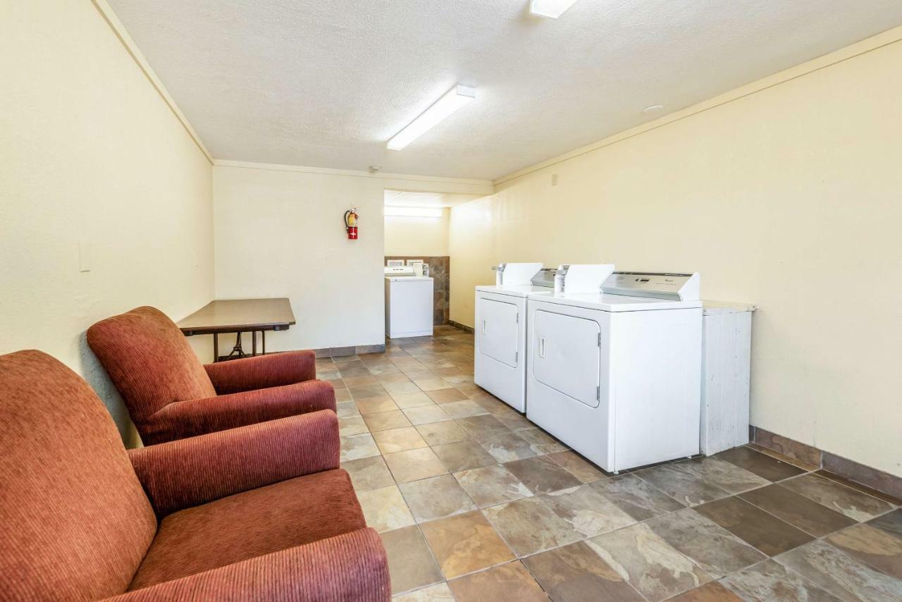 Motel 6-Mansfield, Oh Kültér fotó
